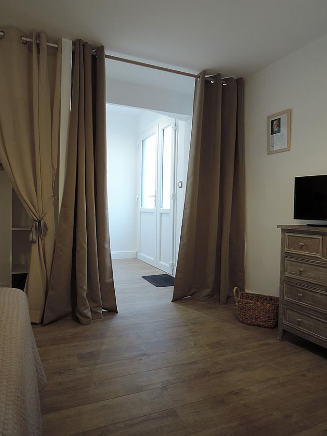 Logis Du Lievre D'Or Panzió Montbazon Kültér fotó